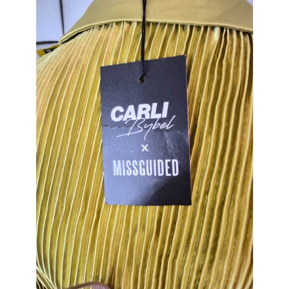 Carli Misguided 2 piece pant set - Picture 9 of 9